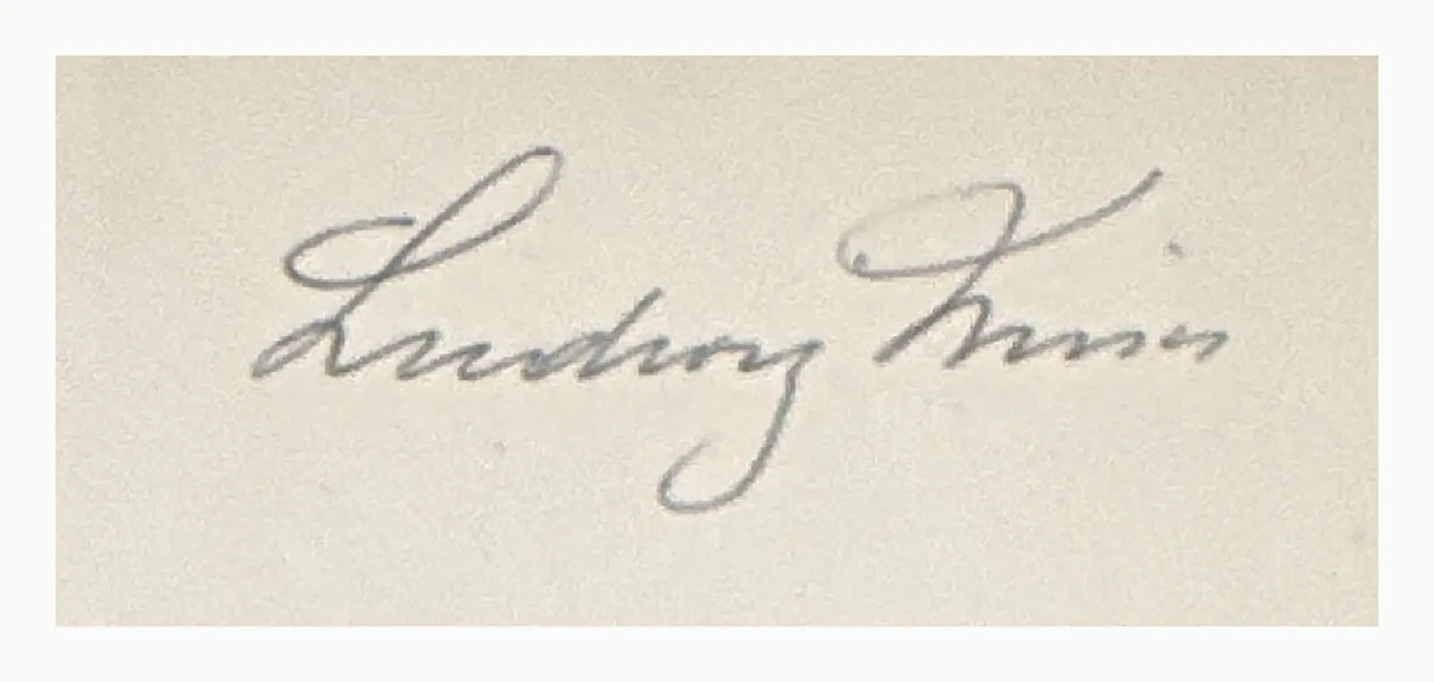 Close-up of the Ludwig Mises signature